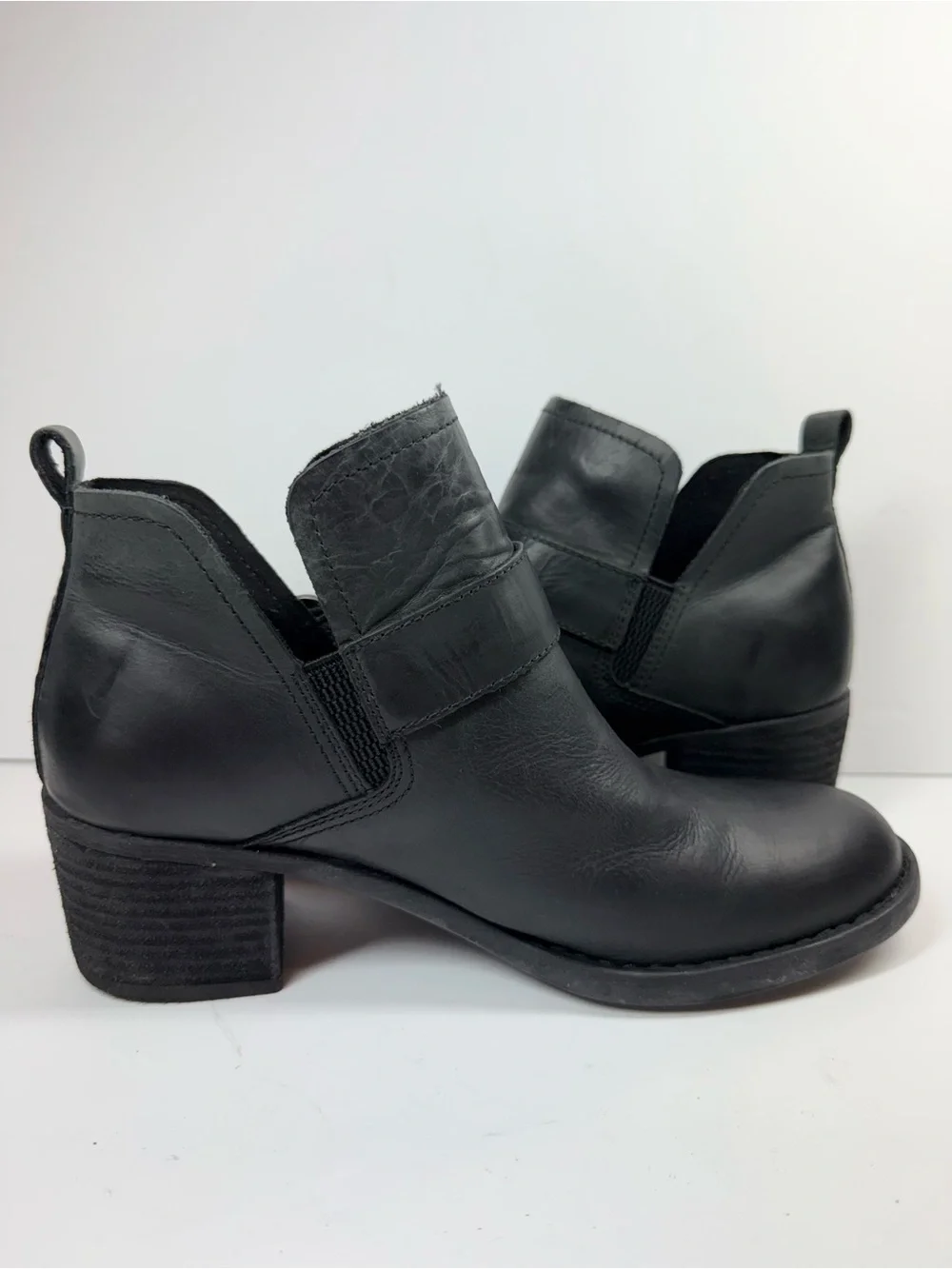 Born Royce Black Leather Buckle Ankle Boots Women’s Size 9M